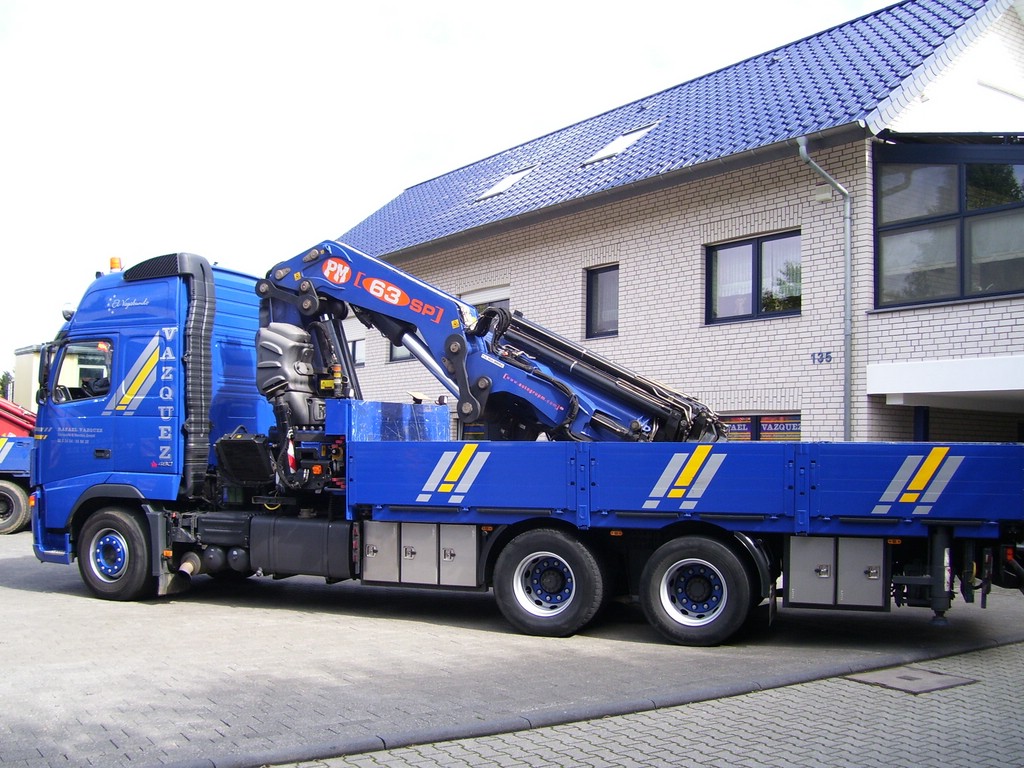 3-Achs Kranwagen mit 63-Meter-Tonnenkran